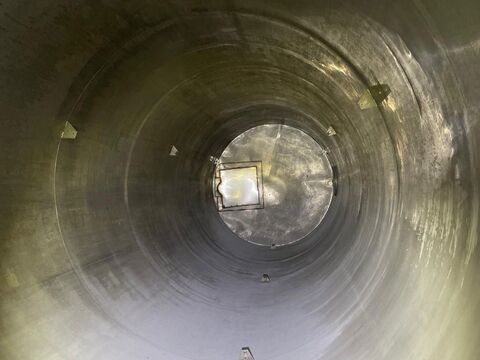 Großer Tank Innenaufnahme